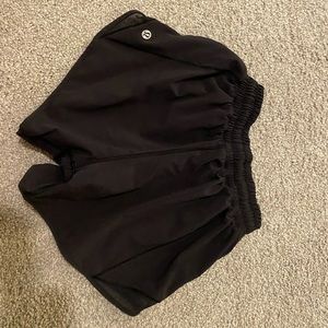 lululemon hotty hot shorts 4” size 2 *inside underwear liner cut out*